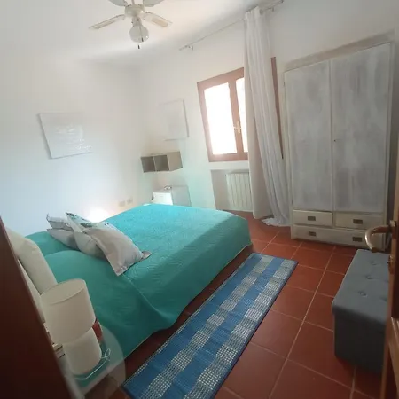 Guest house Casa Ridente Arzachena